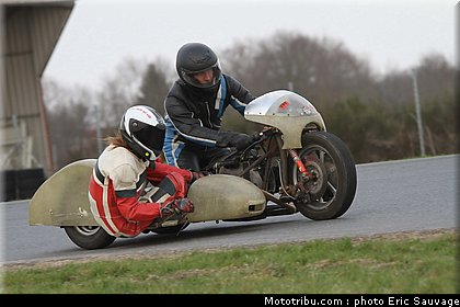 side_car_lurcy_levis_mars_2012_0124.jpg