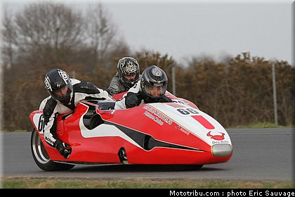 side_car_lurcy_levis_mars_2012_0136.jpg