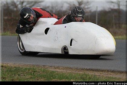 side_car_lurcy_levis_mars_2012_0140.jpg