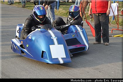 side_car_lurcy_levis_mars_2012_0177.jpg