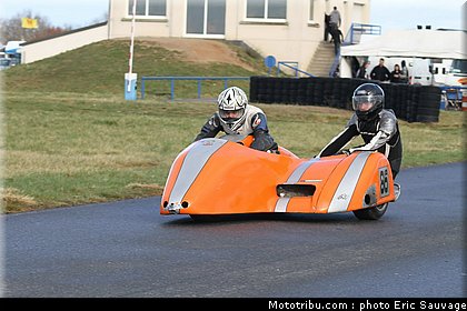 side_car_lurcy_levis_mars_2012_0182.jpg