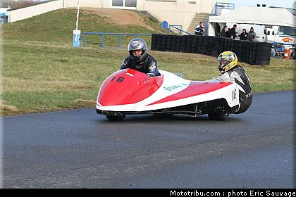 side_car_lurcy_levis_mars_2012_0186.jpg