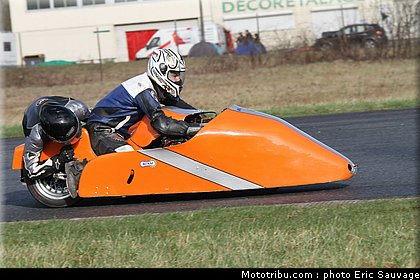 side_car_lurcy_levis_mars_2012_0195.jpg