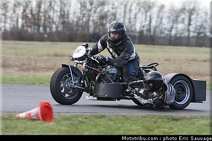 side_car_lurcy_levis_mars_2012_0211.jpg