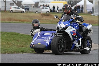 side_car_lurcy_levis_mars_2012_0283.jpg