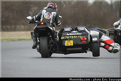 side_car_lurcy_levis_mars_2012_0300.jpg