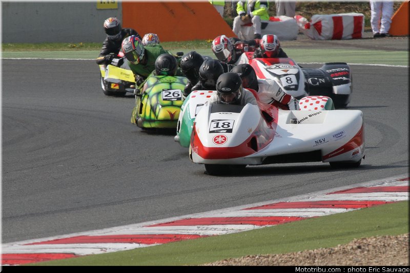 11_mondial_sidecar_2012_france_magny_cours