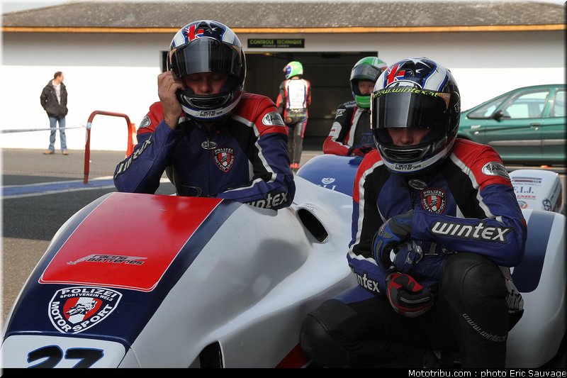 knight_knight_02_mondial_sidecar_2012_france_magny_cours