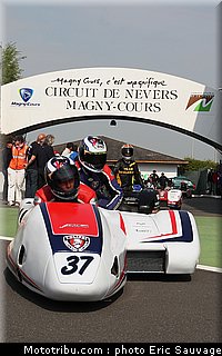 knight_knight_03_mondial_sidecar_2012_france_magny_cours.jpg