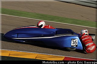 birchall_ben_birchall_tom_02_sidecar_2013_espagne_aragon.jpg