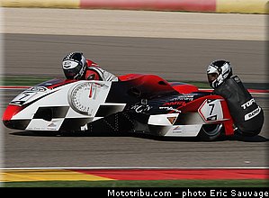 gallerne_philippe_guyot_christophe_01_sidecar_2013_espagne_aragon.jpg