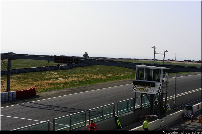 paddock_008