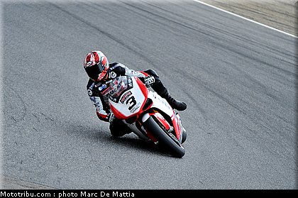 0145_superbike_france_muscat_ledenon_juin_2010_0161.jpg
