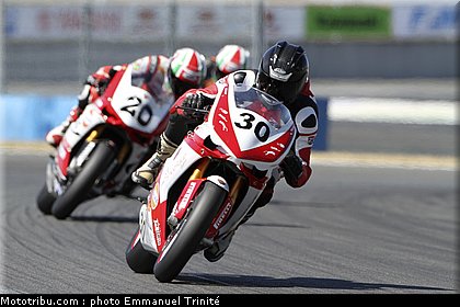 sbk_fr_toptwin_09__magny_cours_2010.JPG