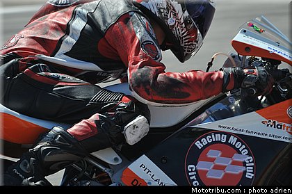 fsbk_125_019_ledenon_juin_2011.JPG