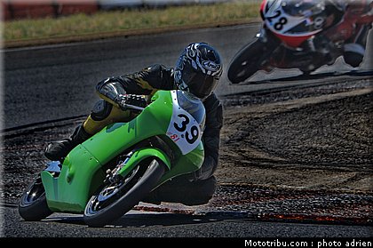 fsbk_125_guignat_1_ledenon_juin_2011.JPG