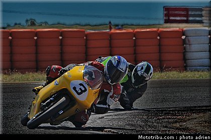fsbk_125_petit_1_ledenon_juin_2011.JPG