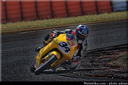 fsbk_125_thobois_ledenon_juin_2011.JPG