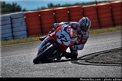 fsbk_sbk_metro_5_ledenon_juin_2011.JPG
