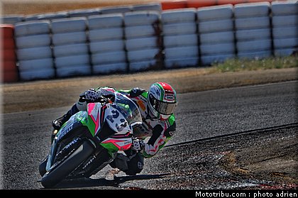 fsbk_sbk_tangre_2_ledenon_juin_2011.JPG