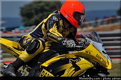 fsbk_supersport_bulle_4_ledenon_juin_2011.JPG
