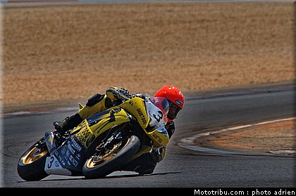 fsbk_supersport_bulle_6_ledenon_juin_2011.JPG