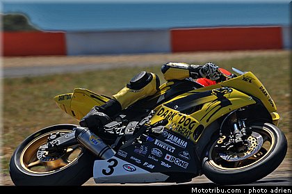fsbk_supersport_bulle_7_ledenon_juin_2011.JPG