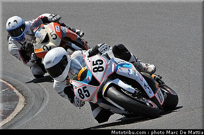 fsbk_pirelli_600_010_ledenon_juin_2011.JPG