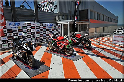 fsbk_pirelli_600_021_ledenon_juin_2011.JPG