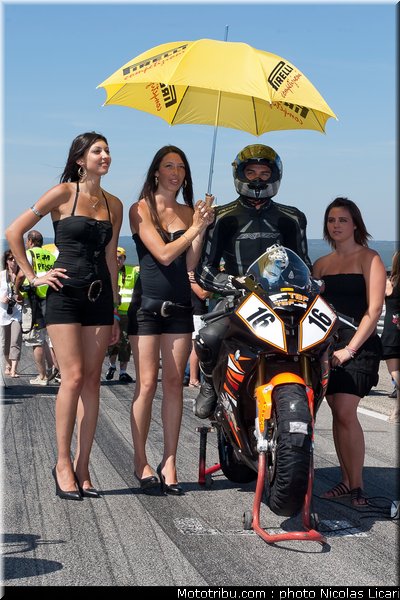 MOTO 