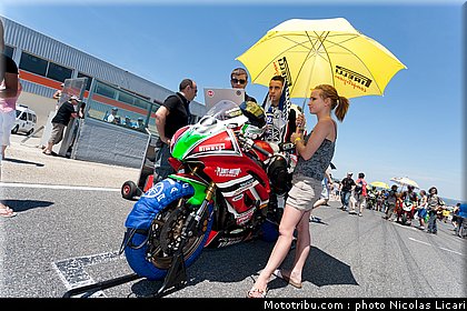 fsbk_pirelli_600_dicarlo_2_ledenon_juin_2011.JPG