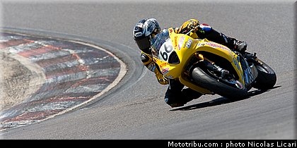 fsbk_pirelli_600_wigley_k_3_ledenon_juin_2011.JPG