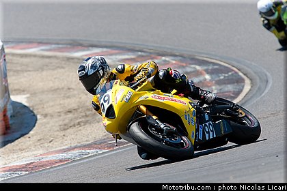 fsbk_pirelli_600_wigley_m_ledenon_juin_2011.JPG