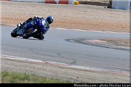 fsbk_supersport_diguet_1_ledenon_juin_2011.JPG