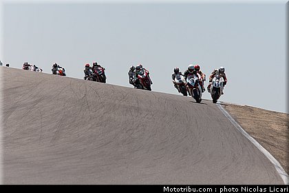 fsbk_twin_05_ledenon_juin_2011.JPG