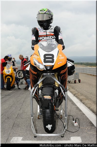 MOTO 