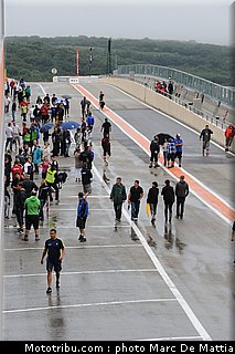 fsbk_ambiance_012_ledenon_2011.jpg