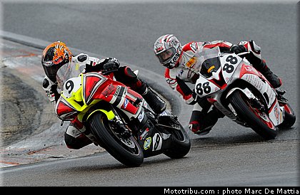 fsbk_pirelli_600_006_ledenon_2011.jpg