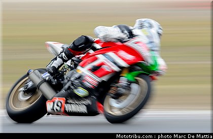 fsbk_sbk_loiseau_001_ledenon_2011.jpg