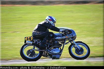 promosport_2011_nogaro_anciennes_029.JPG