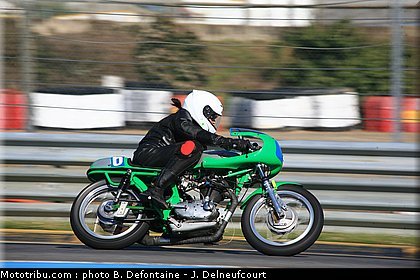 promosport_2011_nogaro_anciennes_032.JPG