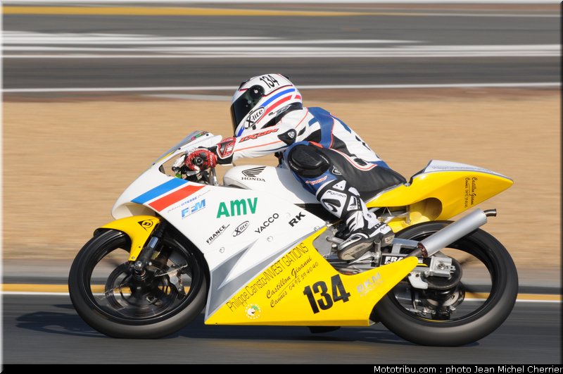 MOTO 