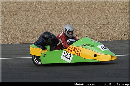 sidecar_simonneaux_003_fsbk_2012_le_mans.jpg