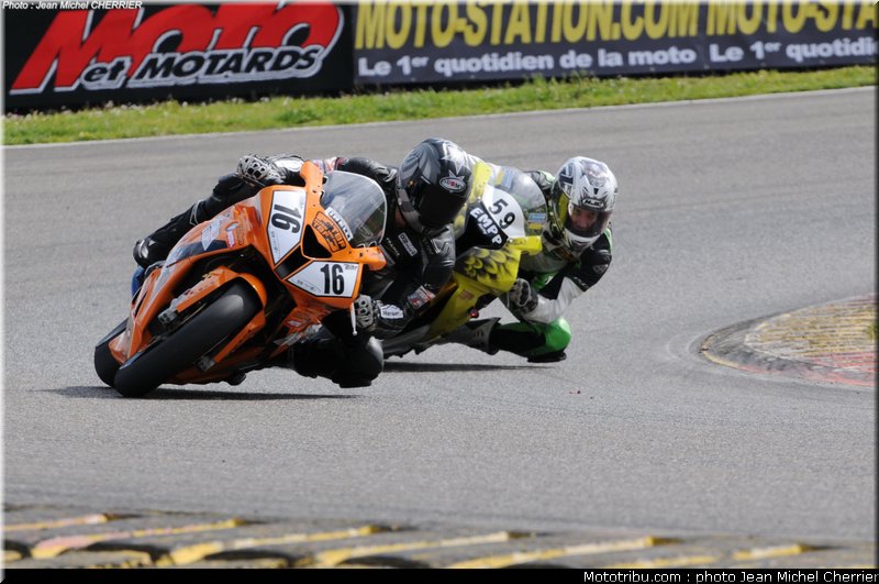 MOTO 