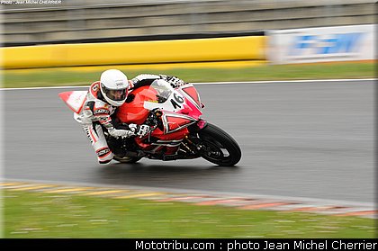 pirelli_600_locussol_01_fsbk_2012_nogaro.jpg