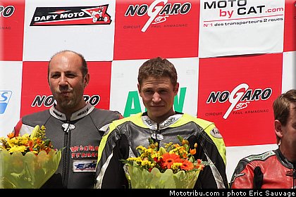 sidecar_podium_manche_1_09_fsbk_2012_nogaro.jpg