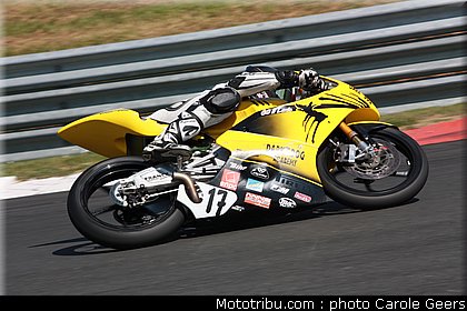 125_moto3_anne_004_fsbk_2012_le_vigeant.jpg