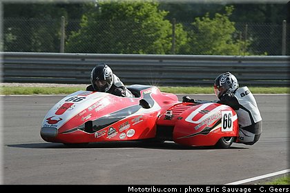 sidecar_subrenat_002_fsbk_2012_le_vigeant.jpg