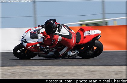 european_bikes_salles_02_fsbk_2012_ledenon_1.jpg
