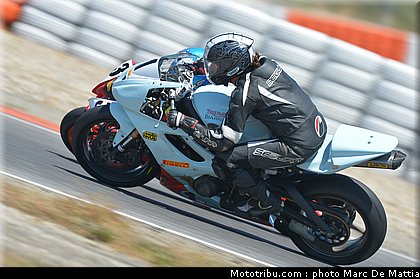 pirelli_600_felga_001_fsbk_2012_ledenon_1.jpg